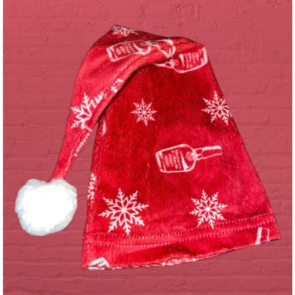 Makers Mark 2013 Kentucky Bourbon Bottle Cover Red White Santa Hat Nightcap